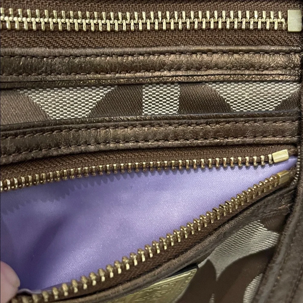 Coach Tan and Brown Signature Tote - Picture 4 of 10